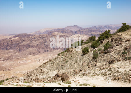 Jordanien-Hochland in der Nähe von Petra aus des Königs Highway gesehen Stockfoto