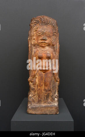 Paul Gauguin, 1893-95, Objet Décoratif Carré Avec Dieux Tahitiens, Terre Cuite, Rehauts Peints, 34 cm, Musée d ' Orsay, Paris Stockfoto