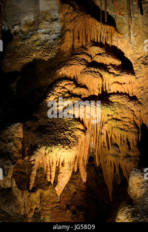 Felsformation im King Solomons Höhle in der Nähe von Liena im nördlichen Tasmanien, Australien Stockfoto