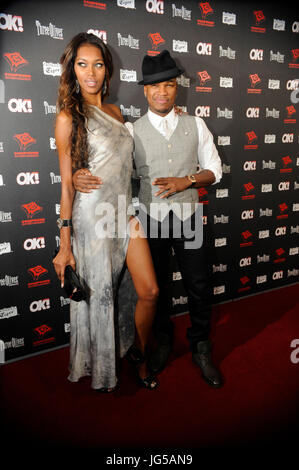 Ne-Yo (r) Jessica White Ankunft zum 3. Jährlichen Mitternacht Grammy Brunch statt W Hotel Hollywood. Stockfoto