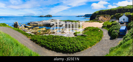 Ballintoy alten Hafen in Game of Thrones als Iron Island Lordsport Harbour und den Speicherort für die Szene des Theon Greyjoys Heimkehr in Seaso verwendet Stockfoto