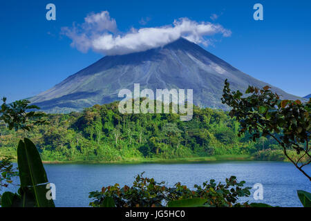 Vulkan Arenal Stockfoto
