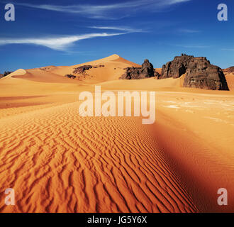 Sanddünen und Felsen, die Wüste Sahara, Algerien Stockfoto