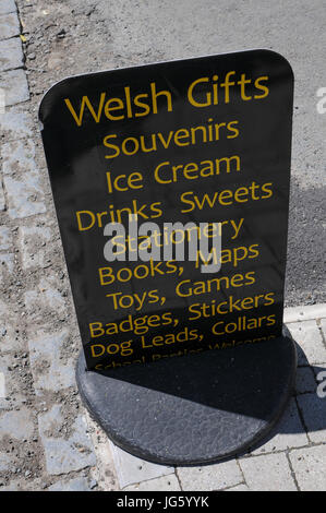 Souvenir Shop anmelden in Nord-Wales Stockfoto