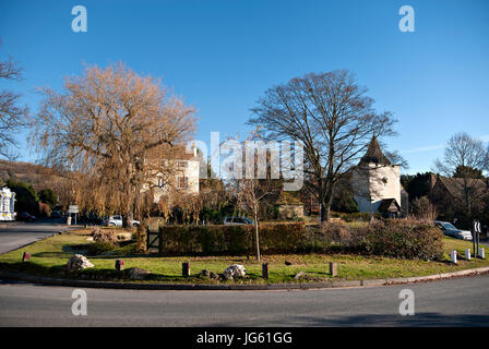 Duck Pond Kreisverkehr in Otford, Kent, UK Stockfoto