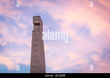 Denkmal für die Segler von Italien, Brindisi Stadt Zentrum, Apulien, Süditalien, Europa Stockfoto