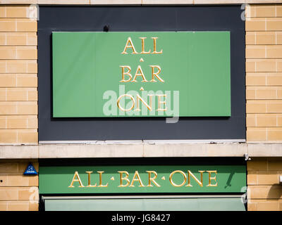 Alle Bar ein, Restaurant, Pub-Kette, das Orakel, lesen, Berkshire, England Stockfoto