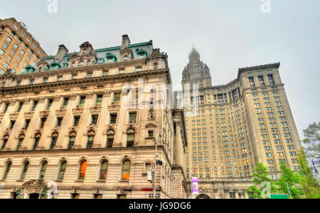 Leihmutter Gerichtsgebäude und Manhattan Municipal Building in New York City, USA Stockfoto