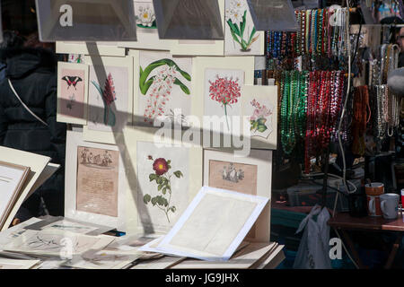 LONDON, UK - 22. April 2017: Schöne Karten zum Verkauf in der Portobello Market in der Nähe von Notting Hill Gate London Stockfoto