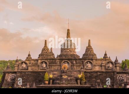 Buddhistische Tempel von Banjar in Insel Bali Indonesien - Reise- und Architektur-Hintergrund Stockfoto