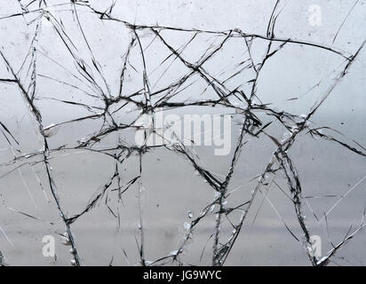 Zerbrochene Glasscherben Muster Fensterscheibe hautnah Stockfoto
