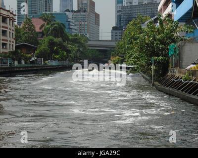 Venedig Asien Khlong Saen Saep Wasserstraße Kanal Bangkok Thailand in Südostasien Stockfoto
