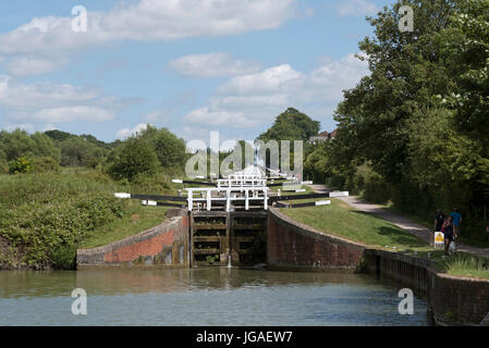 Die Caen Hill Lock Flug auf dem Kennet & Avon Canal in Devizes Wiltshire England UK Stockfoto