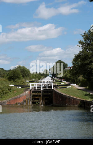 Die Caen Hill Lock Flug auf dem Kennet & Avon Canal in Devizes Wiltshire England UK Stockfoto