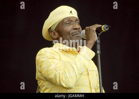 Jimmy Cliff auf dem Glastonbury Festival, Somerset, Großbritannien - 28. Juni 2003. Stockfoto