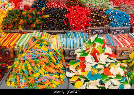 Süßigkeiten-Stall in Carmel Shuk, Tel Aviv, Israel Stockfoto