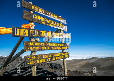 Uhuru Peak, dem Kilimandscharo, Afrikas höchstem Punkt, Tansania Stockfoto