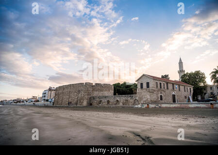 Schöne Sicht auf das Schloss in Larnaka, Zypern Stockfoto