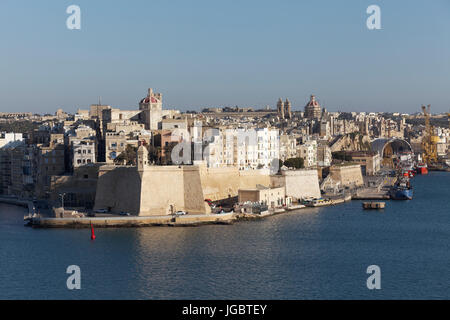 Stadtbild von Senglea, Blick von Valletta, The Three Cities, Malta Stockfoto