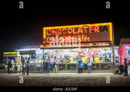 El Rocio, Spanien - 1. Juni 2017: Churreria und Schokolateria in El Rocio während die Romeria 2017. Andalusien, Spanien Stockfoto