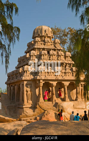 Fünf Rathas Dharmaraja-Ratha Mahabalipuram Tamil Nadu Indien Stockfoto