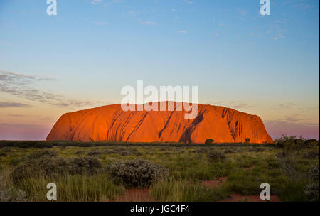 Uluru, Ayers Rock, Uluru Kata Tjuta National Park, Northern Territory, Australien Stockfoto