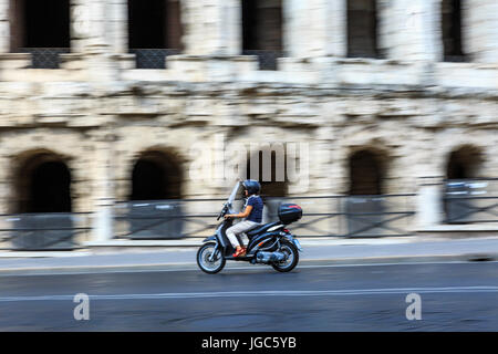 Roller am Theater des Marcellus, Rom, Italien Stockfoto