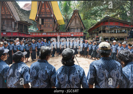 Feierlichen Begräbnis in Tana Toraja, Sulawesi Indonesien Stockfoto