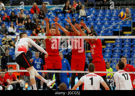 Curitiba, Brasilien. 5. Juli 2017. Volleyball Weltliga, Übereinstimmung zwischen Russland und Kanada anlässlich der Arena da Baixada in Curitiba, PR. Credit: Guilherme Artigas/FotoArena/Alamy Live News Stockfoto