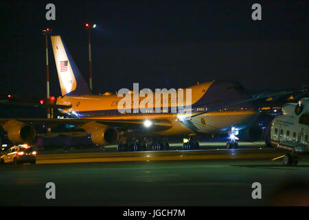 Warschau, Polen. 5. Juli 2017.  Air Force One landet auf dem Chopin-Flughafen. Bildnachweis: Jake Ratz/Alamy Live-Nachrichten Stockfoto