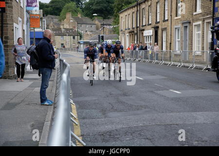 Skipton, UK. 5. Juli 2017. Skipton Mens Elite Zyklus Rennen Mittwoch, 5. Juli 2017 Credit: Les Wagstaff/Alamy Live-Nachrichten Stockfoto