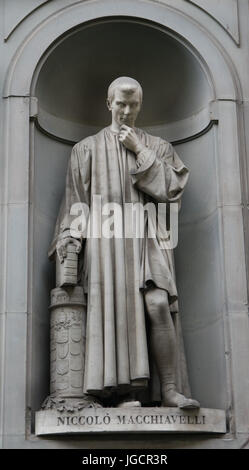 Niccolo Machiavelli Statue von Lorenzo Bartolini, Florenz Stockfoto