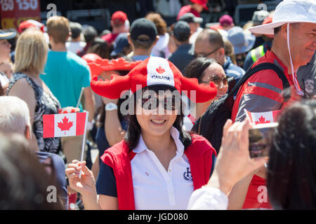 Asiatische kanadischen feiert die Kanada 150 Tag in Vancouver, 1. Juli 2017, Kanada Tag 150, Vancouver, Kanada Stockfoto