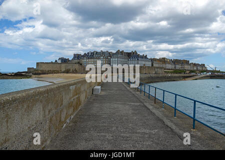 Saint-Malo, ummauerte Hafenstadt in der Bretagne, Frankreich. Stockfoto