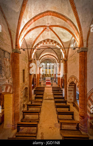 Italien Piemont Buttigliera Alta Sant'Antonio di Ranverso Precettoria das Kirchenschiff Stockfoto