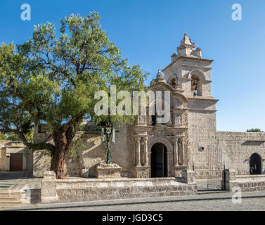 Yanahuara Kirche / Kirche San Juan Bautista de Yanahuara - Arequipa, Peru Stockfoto