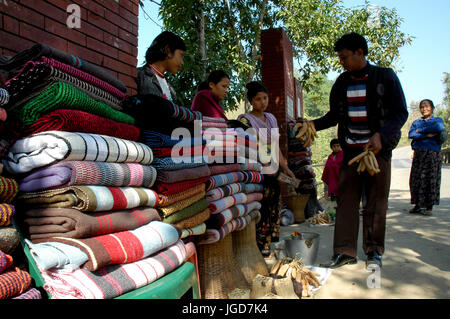 Ein tribal Markt am Shailapropat in Bandarban Hill Tracts. Bandarban, Bangladesch. Stockfoto