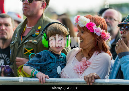 Dundrennan Schottland, UK - 25. Juli 2015: Festival-Besucher auf dem Festival Weidenmanns Stockfoto