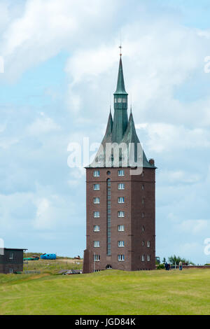 Blick auf den westlichen Turm auf der Insel Wangeroog, eines der sieben Ost friesische abruptes ist eine schöne Meer Watteninsel liegt im deutschen Meer. Stockfoto