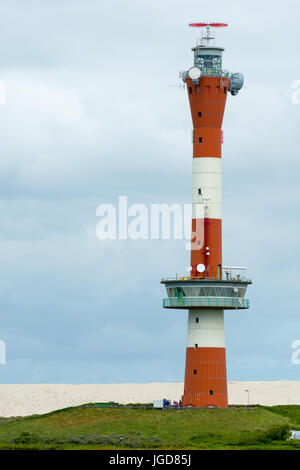 WANGEROOGE, DEUTSCHLAND.  4. Juli 2017: Blick auf den neuen Leuchtturm im Westen auf der Insel Wangeroog, eines der sieben Ost friesische abruptes ist ein Beaut Stockfoto