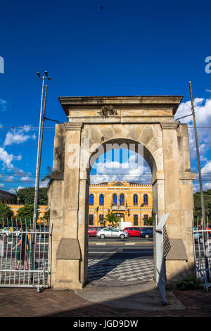 Alten Eingang Arc Denkmal Tiradentes, 2016, Tiradentes Avenue, Hauptstadt, Sao Paulo, Brasilien, Stockfoto