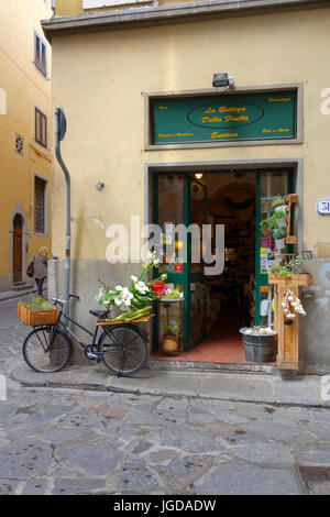 Kleiner Laden in Florenz, Italien Stockfoto