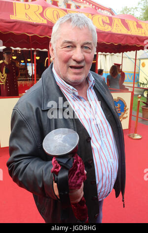 Roncalli Circus Premiere in Hamburg mit: Heinz Hoenig wo: Hamburg, Deutschland bei: Kredit-4. Juni 2017: Becher/WENN.com Stockfoto