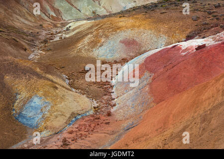 Seltun, geothermischen Feld mit vulkanischen Fumarolen, Schlammlöcher und heiße Quellen, Halbinsel Reykjanes, Island Stockfoto