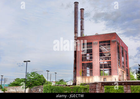 Wilkes-Barre, USA - 24. Mai 2017: Aufgegeben Stegmaier Brauereigebäude bleibt außen in Pennsylvania Stockfoto