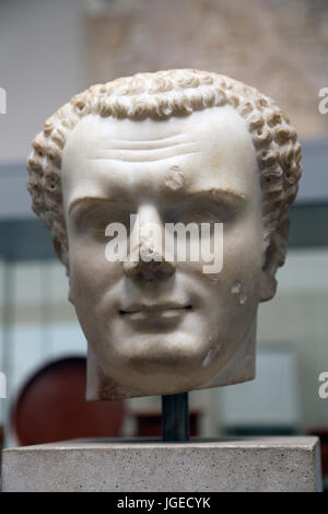 Titus (39-81 n. Chr.). Römischer Kaiser von 79-81. Büste von Utica, Tunesien. British Museum. London, UK. Stockfoto