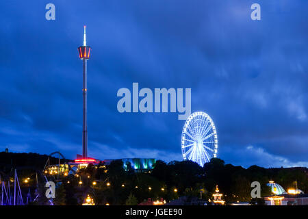 Göteborg mit Lisebergs Vergnügungspark und Gothia towers Stockfoto