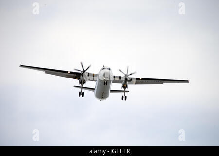 Luft Island Fokker F50 über Reykjavik Stockfoto