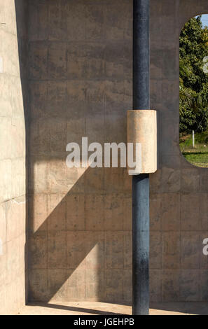 Konstruktive Detail. Die offene Hand, Denkmal, Chandigargh, Indien. Architekt: Le Corbusier, 1961. Stockfoto