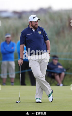 Republik Irland Shane Lowry am 13. Loch während Tag eins der Dubai Duty Free Irish Open im Golfclub Portstewart. Stockfoto